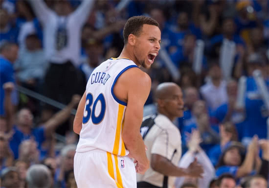 库里西决两战低迷或在憋大招?总决抢死神FMV