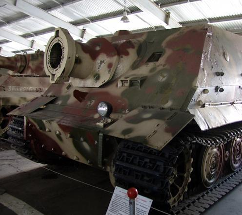 这辆虎式坦克使用380毫米火炮,为什么说是这样呢|虎式|突击炮|重型坦