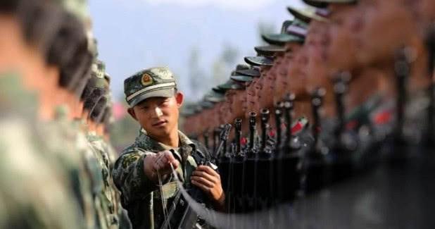 当兵苦累,老兵:累不累想想革命老前辈,苦不苦想