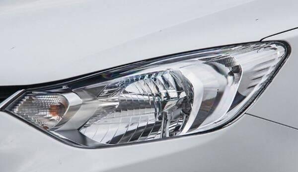 这才是家用新标杆，配自动档油耗5L，仅6万，买卡罗拉捷达后悔吗