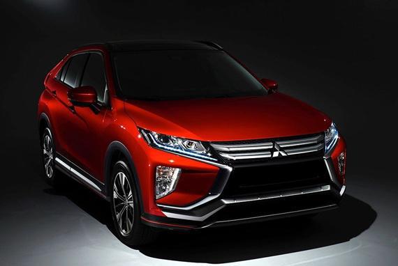 三菱又出杀手锏！2.2T加全景大天窗，售价比哈弗H6还便宜