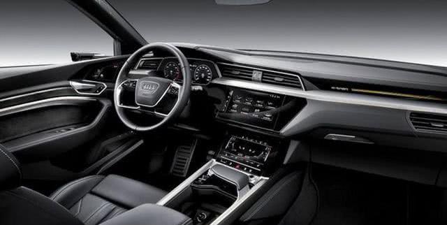 轴距3米,最大续航1070km,2.0T+8AT,80万买奥迪混动大SUV?