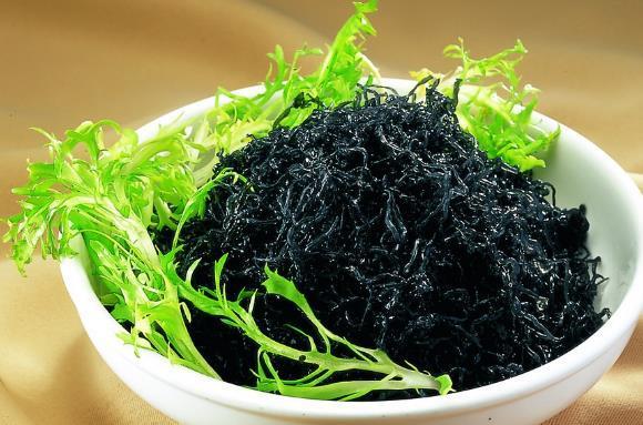 紫菜泡发时掉色, 是不是买到假的了? 答案没有