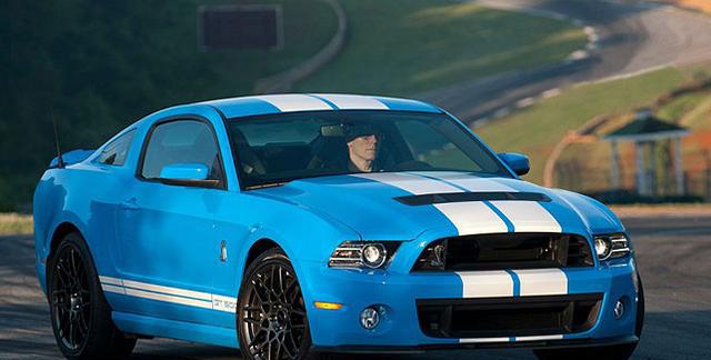 外观更犀利，福特野马 Boss 302搭载V8发动机，9万美元的价格