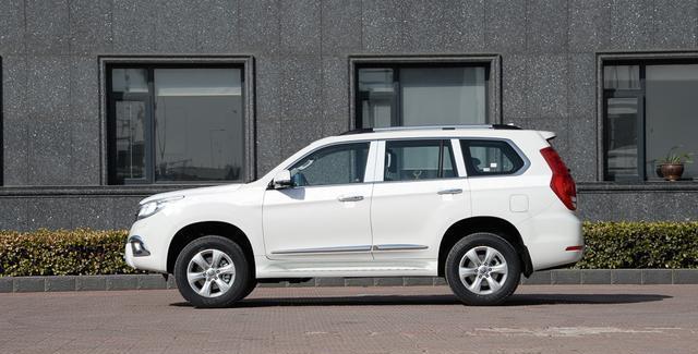 轴距二米八, 2.0T配8AT, 电子档杆+适时四驱, 卖21万!