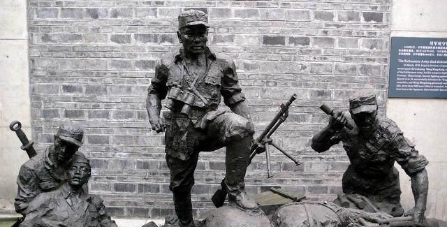 百万川军保家卫国, 一寸山河一寸血, 十万青年十万军