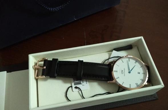 1千块在韩国免税店买的是假DW吗?在韩国如何