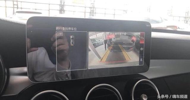 奔驰新款C级到店实拍,C200L改名为C260L,搭