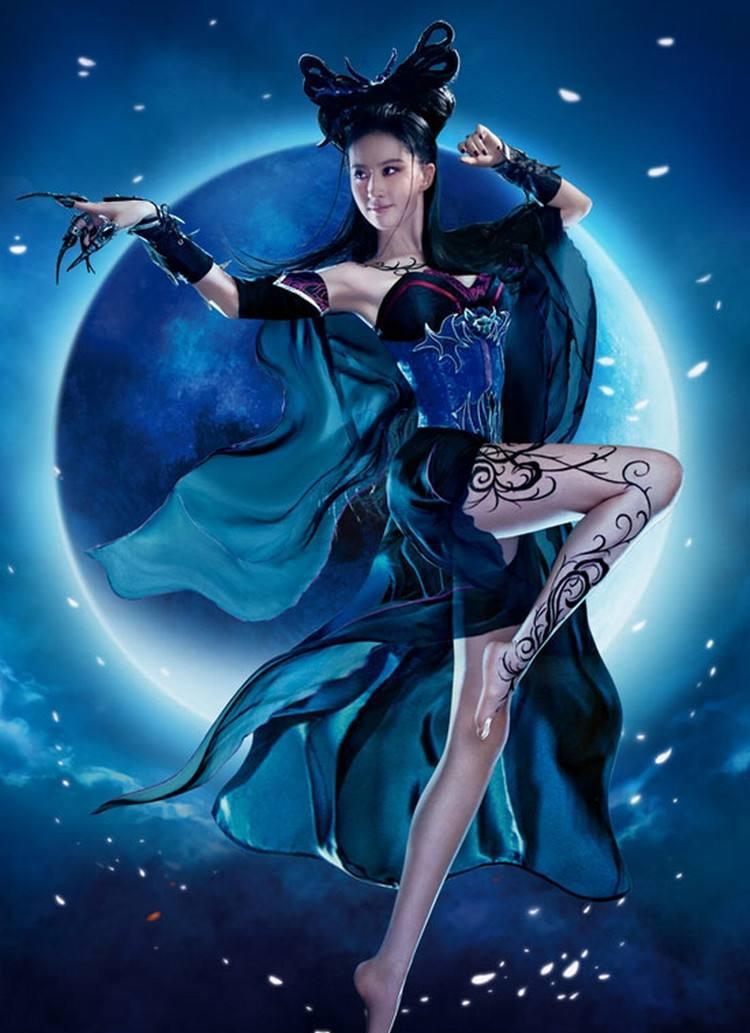 清纯甜美妖媚太美了刘亦菲代言游戏的百变造型大全