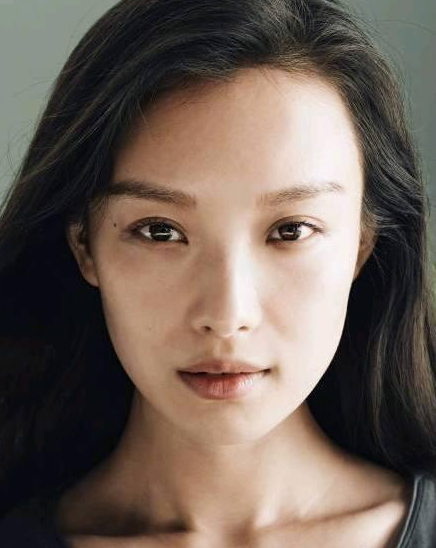 倪妮,春夏,日本演员松冈茉优,有村架纯,美国莫瑞兹 不少人在看到素颜