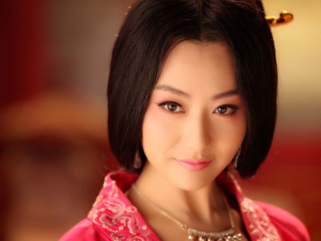 杨丽华生了一个女儿，她遇到了宇文化及的父亲，结果欲哭无泪