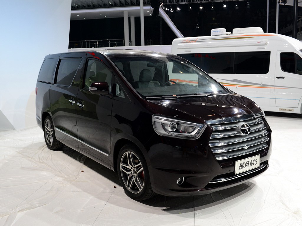 奢华国产MPV“失宠”!仅23.95万,奢华配置全上身,月销仅5台