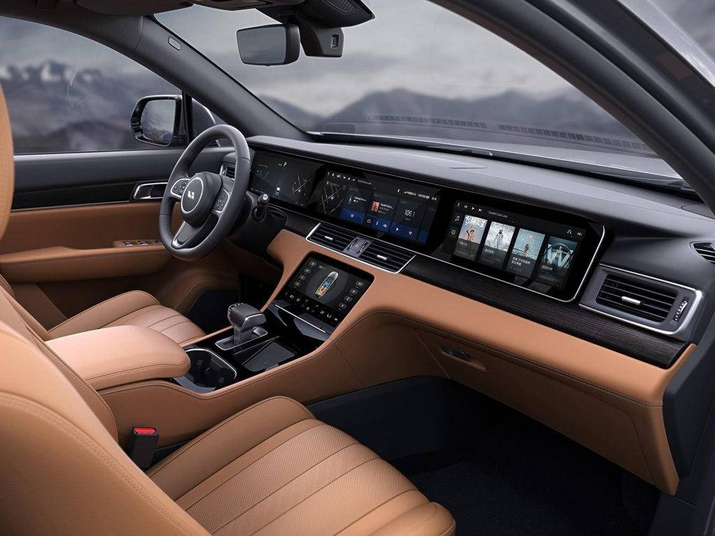 理想智造ONE已亮相,6.5秒破百百公里油耗5L,