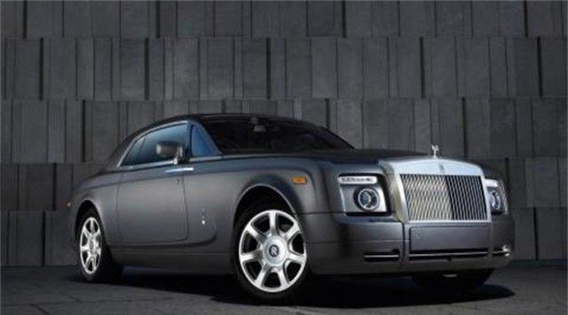 众泰模仿保时捷被吐槽，吉利推出“劳斯莱斯”好评不断！