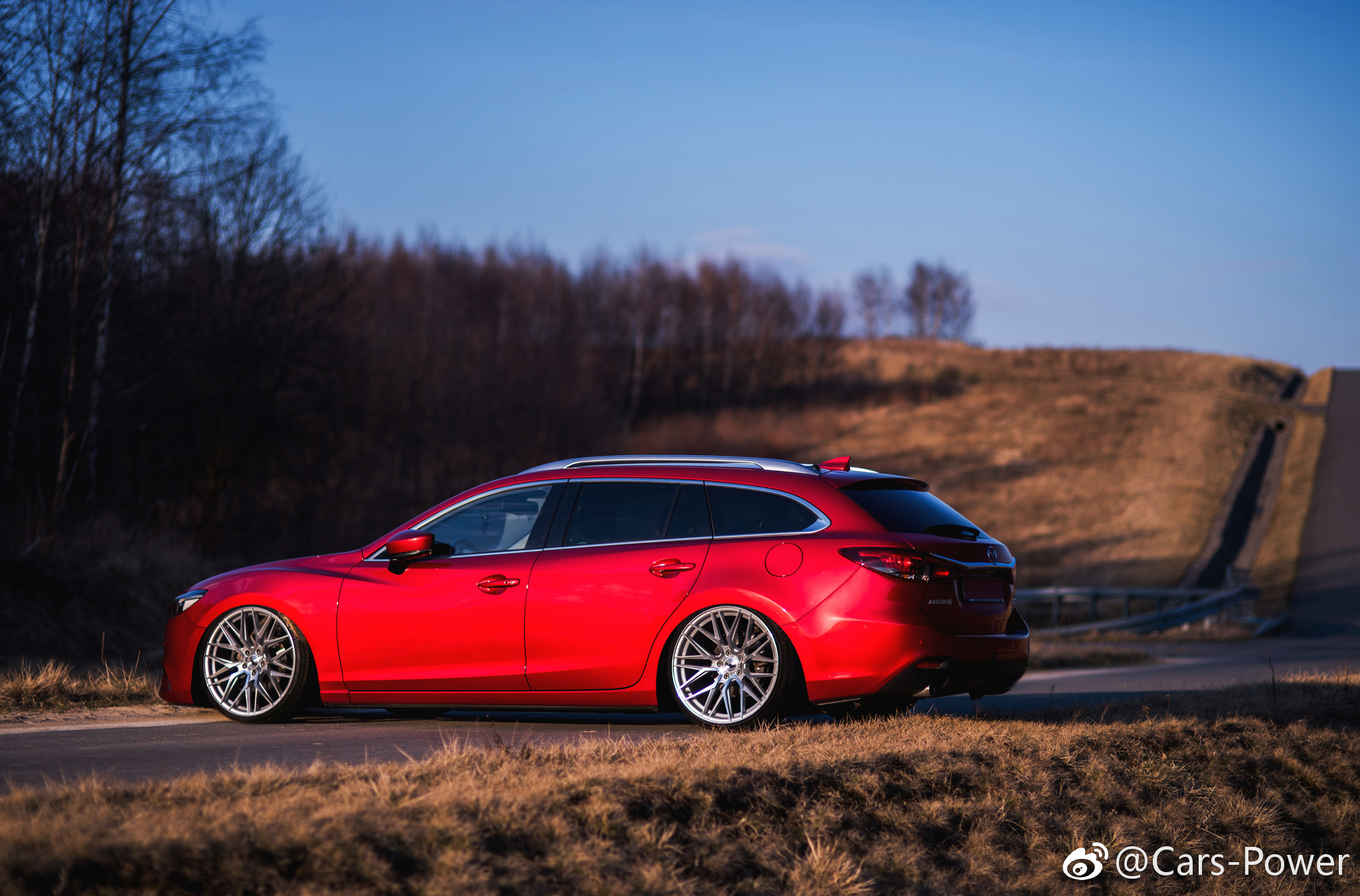 不务正业旅行车，马自达6 (阿特兹)