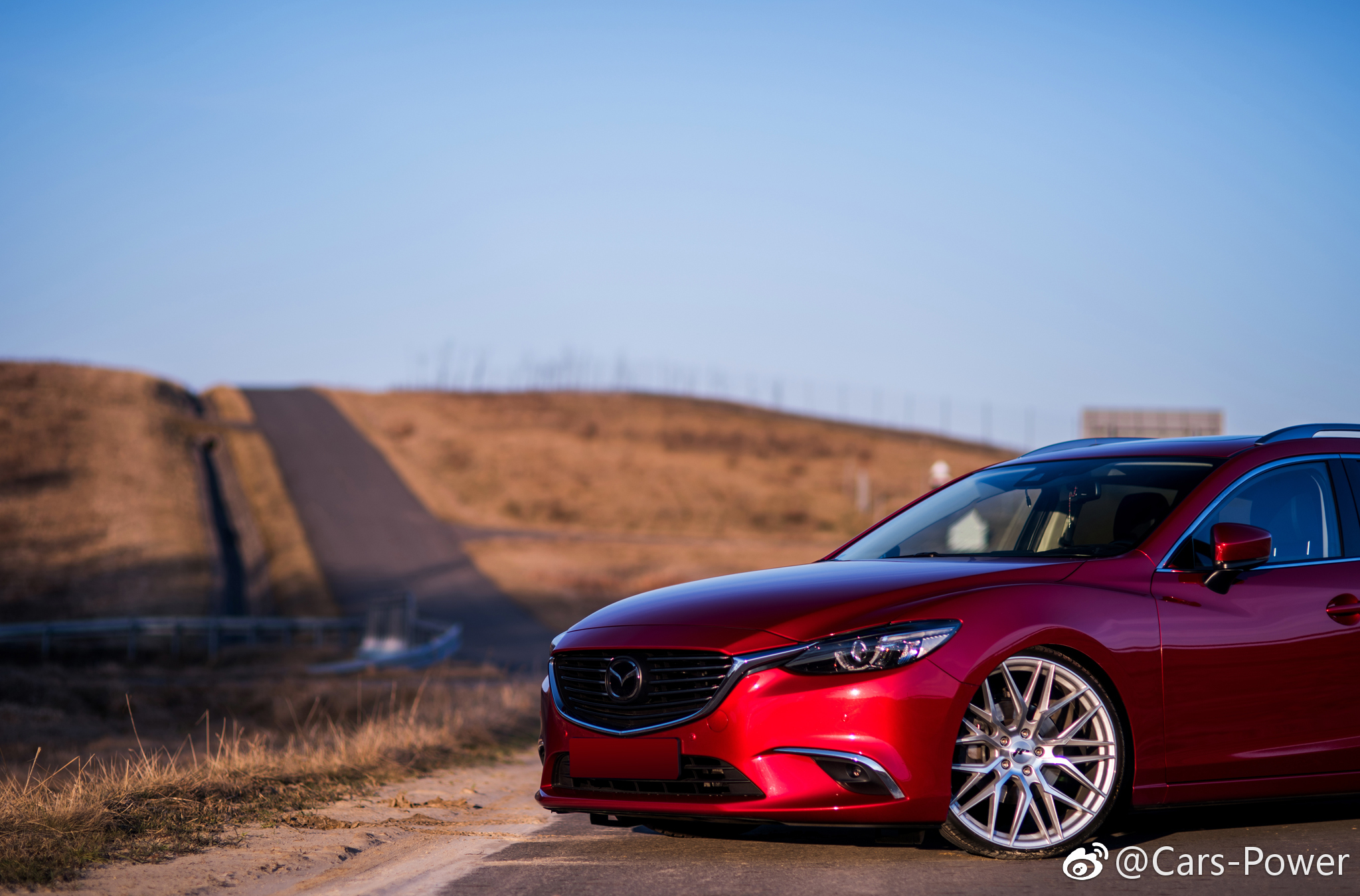 不务正业旅行车，马自达6 (阿特兹)