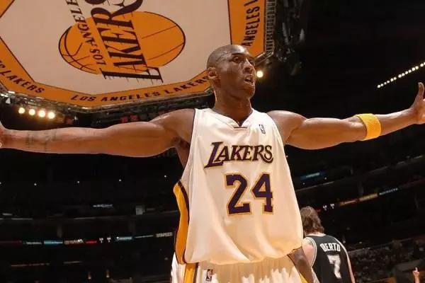 NBA历史上球权占用率Top5:威少高居第二,詹姆