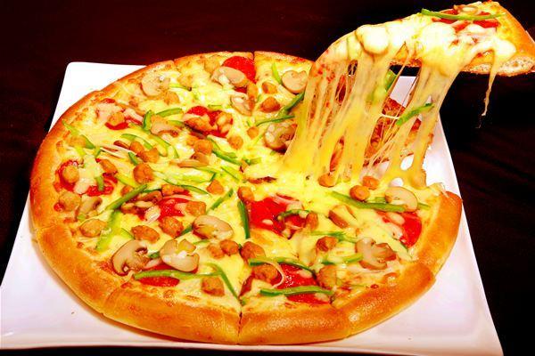 追踪报道：必胜客中国总部投诉电话 高效维权与沟通渠道详解