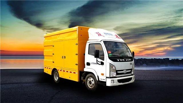 C1驾驶证等三年后会自动升级成B本?没有你想