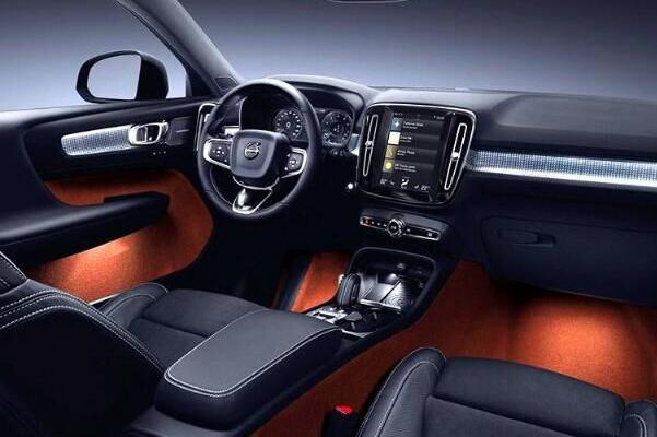 大哥成爆款后，小弟也将迎来上市，配四驱仅20万起，性能远超途观