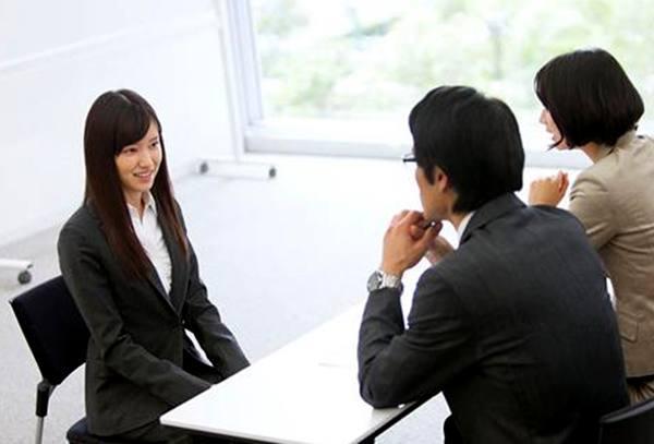 面试官：“人”字加一笔，不是“大”，是什么字？专科生霸气回答