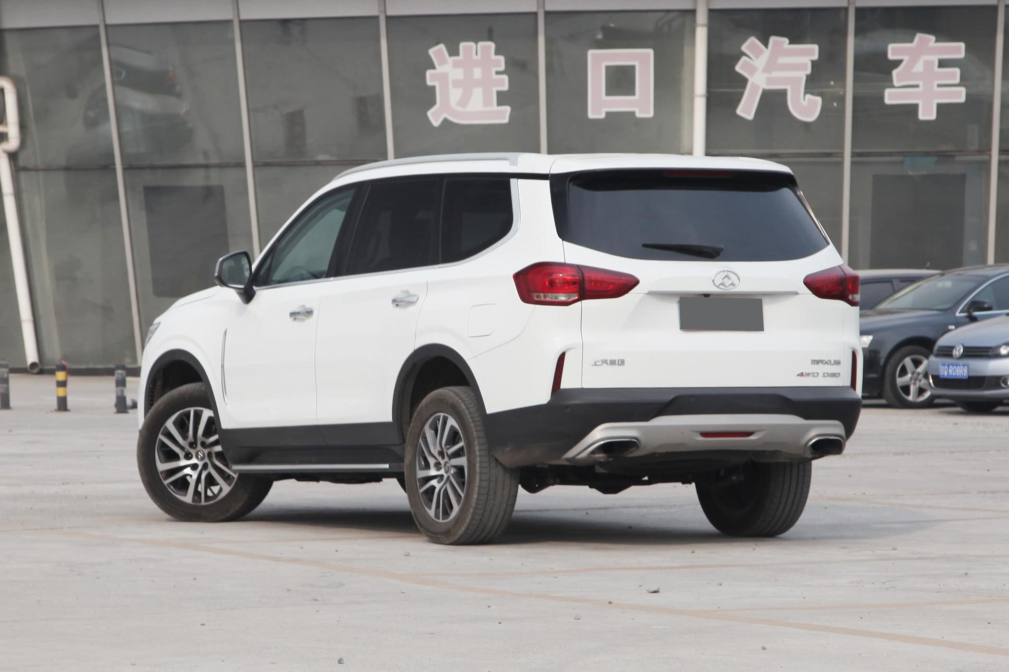 大通d50价格图片,上汽大通d50 这款自主7座suv尺寸紧追途昂,空间秒杀汉兰达,可选装差速锁