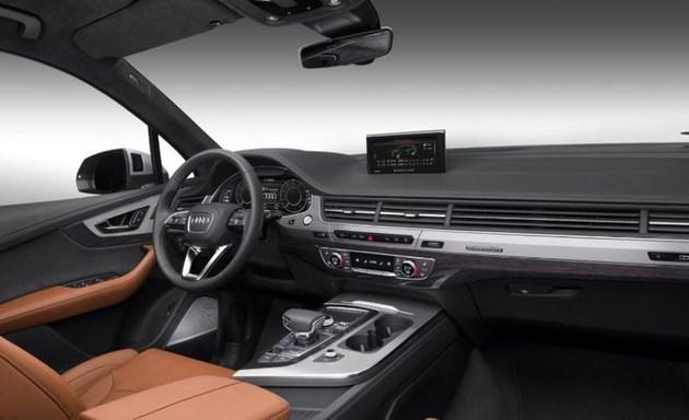 轴距3米,最大续航1070km,2.0T+8AT,80万买奥迪混动大SUV?