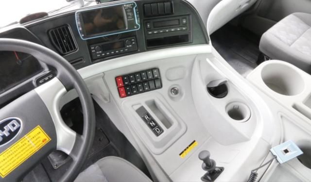 比亚迪首批500的辆新能源泥头车被深圳签约