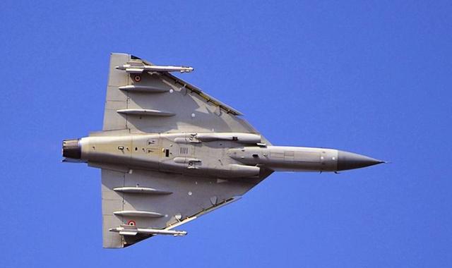 没对比就没差距:枭龙已经出口,光辉战机印度空