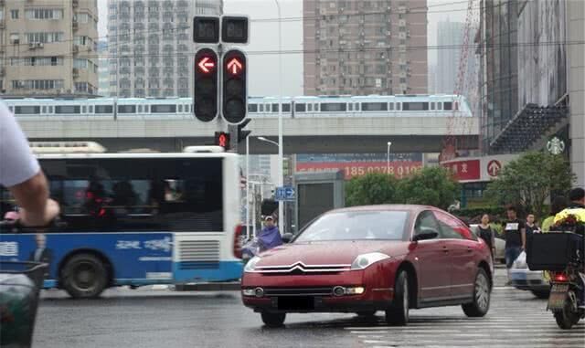 “进口车“有新的文章更新，请注意查收