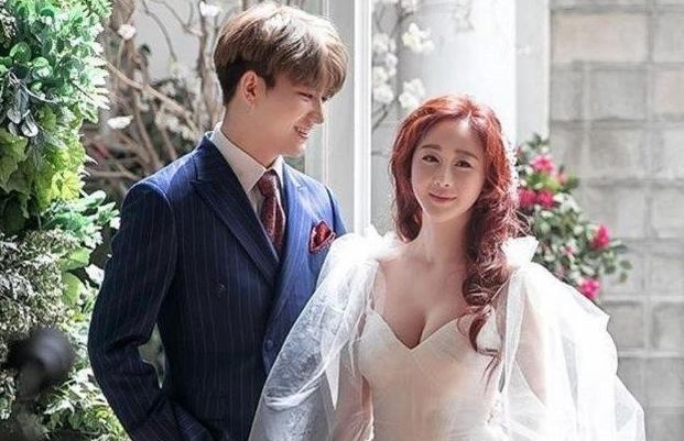 中国公公首次见韩国儿媳,就发5个红包!围观的