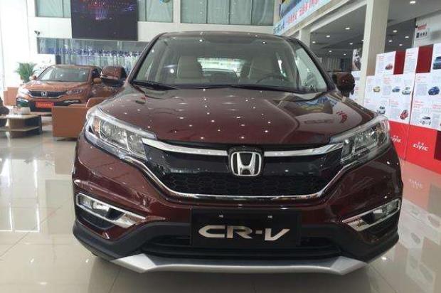 它是20万左右很畅销的合资SUV, 看到真车后你会很想拥有一台