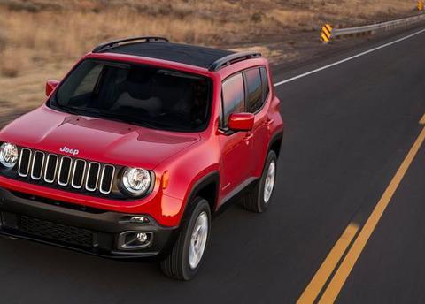 自由侠外观融合了jeep特有的怀旧元素