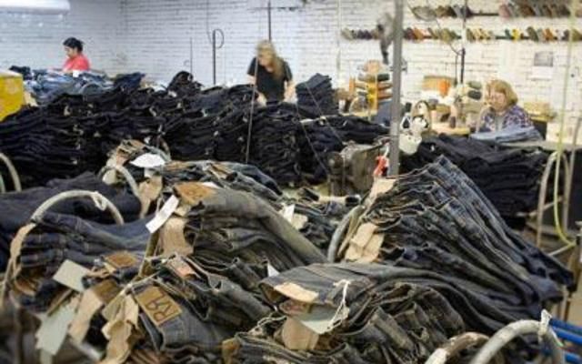 大街上25元一条的牛仔裤,到底是从哪里来的?看