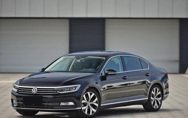 开着这台车，出去跑了一圈，终于明白为啥能称霸中型轿车市场