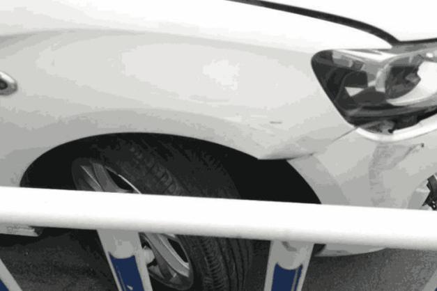 速递!新鲜的“5-10万欧系三厢车“资讯全在这，看我就够了