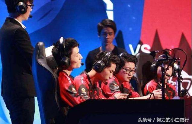 王者荣耀kpl冠军魔咒真的甩不掉,一对比真的太