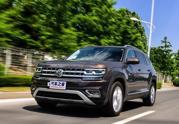 同是30多万，选连发动机舱空间都很大的途昂还是凯迪拉克XT5