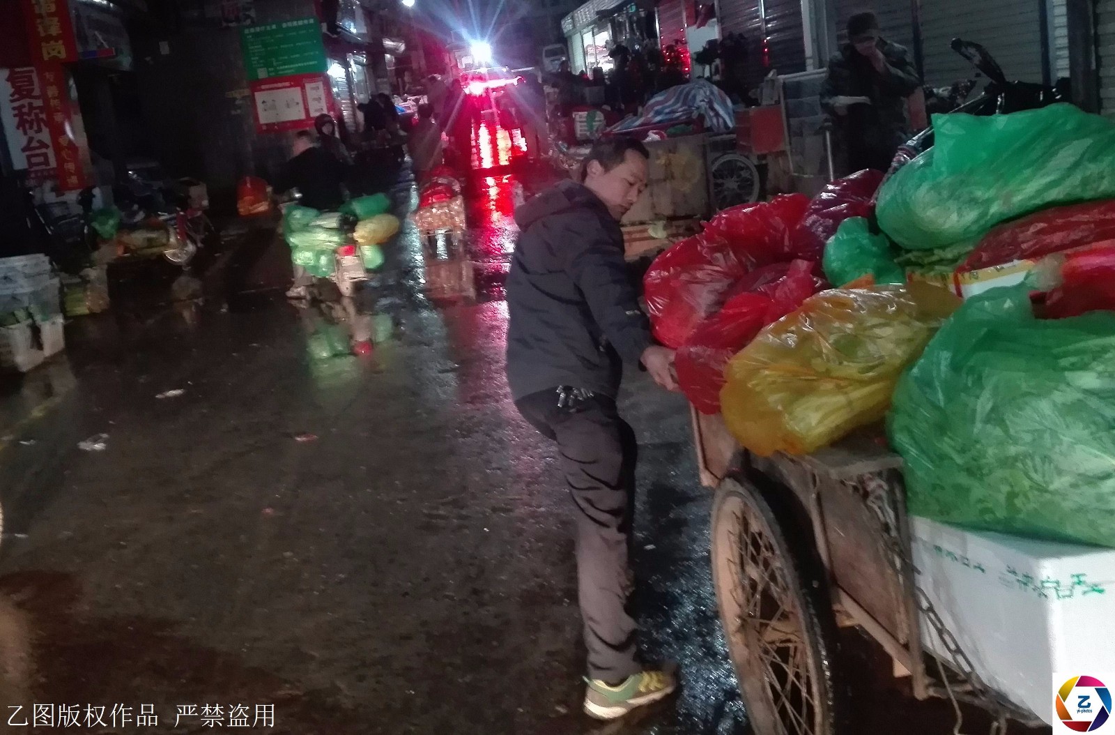 为救子男子武汉卖菜妻子北京收钱,每一笔交易