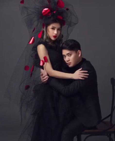 抖音一“奶爸”用黄瓜哄娃,网友:猫女林快让潇哥“膜拜”!