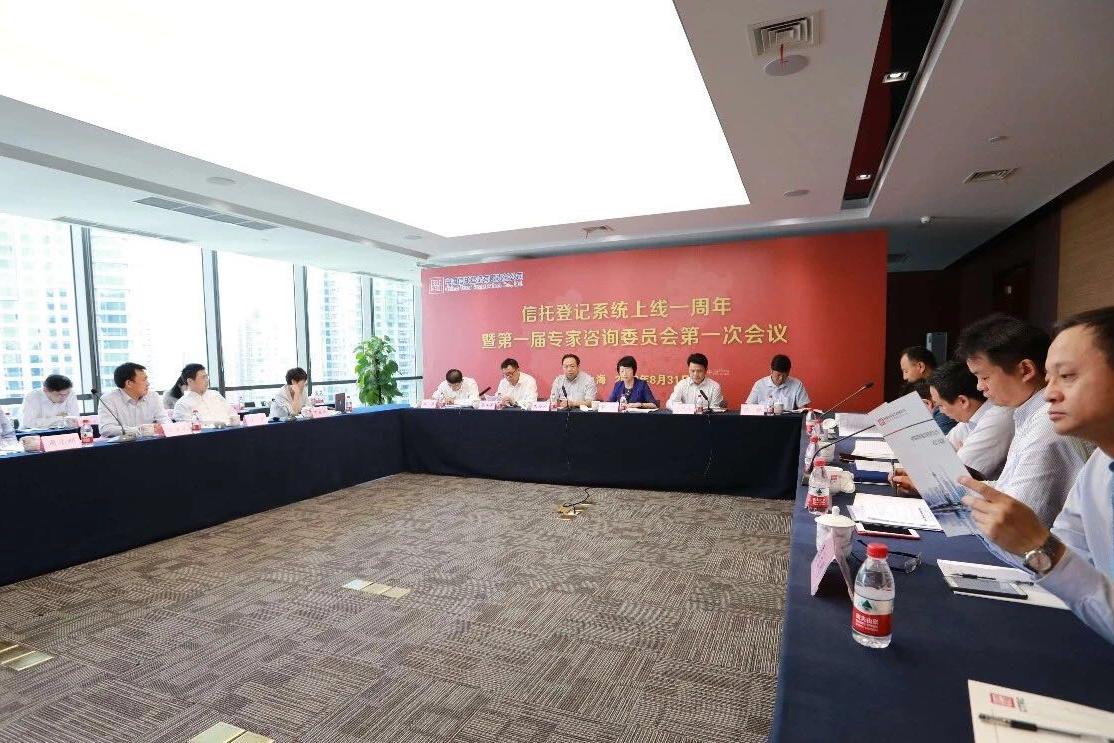 闲鱼社交新探索,二手平台如何拓展异性交友场景