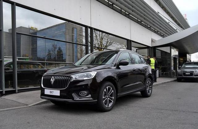 18万的德国全球车, 全系2.0T, 月销售破6千, 比途观大2圈