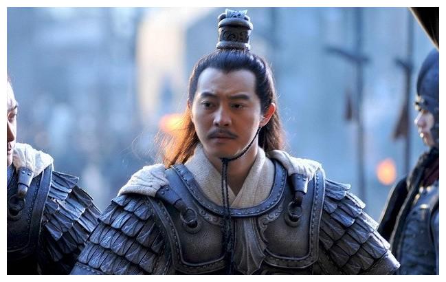 三国公认的高富帅,实力雄厚,曾差点与曹操平分