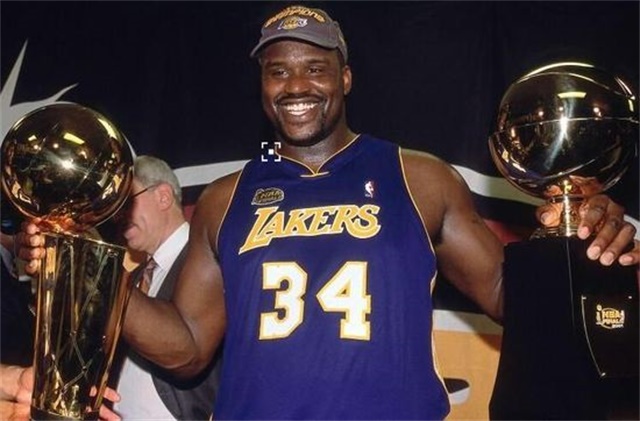 NBA季后赛篮板榜奥尼尔仅第4,排在他前面的3