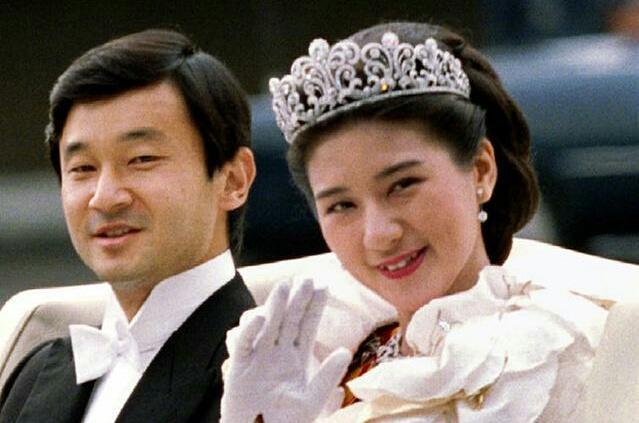 直击各国皇室王妃, 第六个是个悲剧