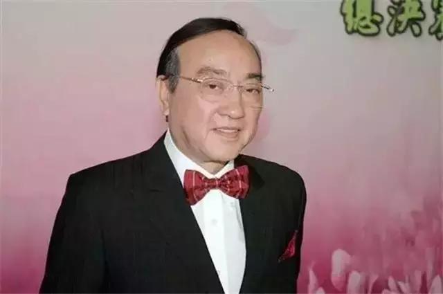 他们曾偷渡到香港,如今个个都是大咖,第三位还