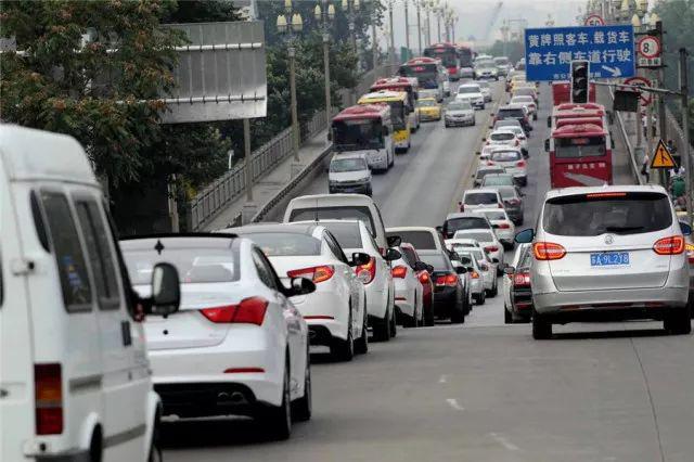 这配置号称“省油利器”，很多人却上车就关，为何厂家极力推广？