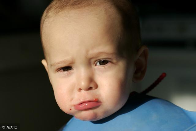 工厂:是的,不压工资,一个月休息4天,工资4200-