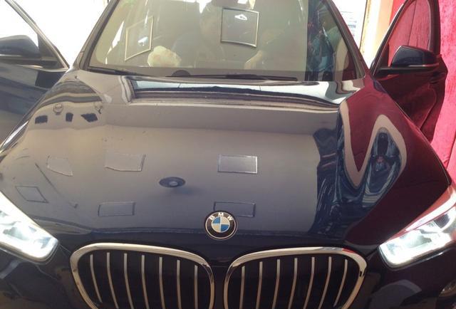 宝马X1改装双边单出排气+10寸大屏