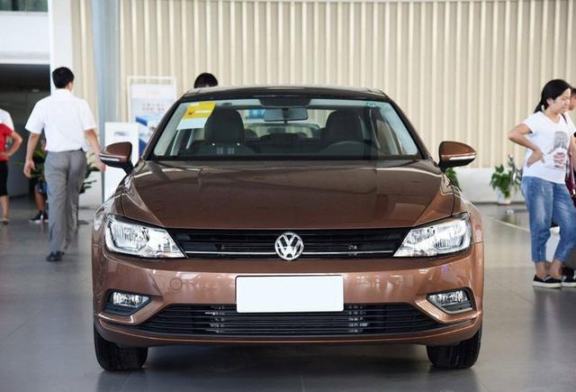 十几万的木耳收割机有那么好使？美女上车都说热！